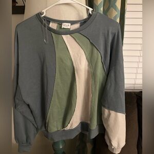 Lelis Colorblock Sweatshirt in Blue and Green